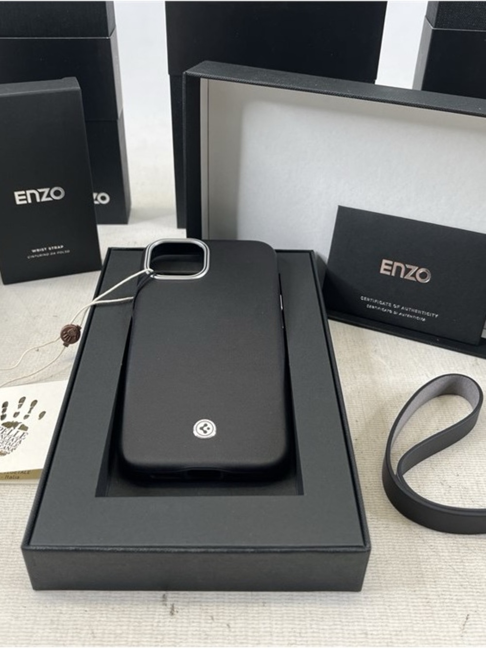 Enzo iPhone 13 Black Leather Phone Case